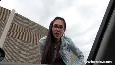Jouer Scopa con una bella ragazza irrequieta