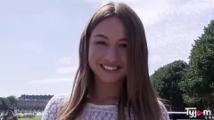 Jouer La giovane mora Taylor Sands in un'intensa sessione di scopata anale