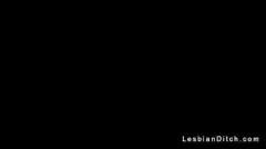 Redare Lesbiene păroase Raven Rockette și Jenna J Ross se bucură reciproc pizdele