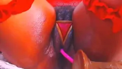 Afspelen Latina Ebony's Pussy gevuld met BBC op kerstavond
